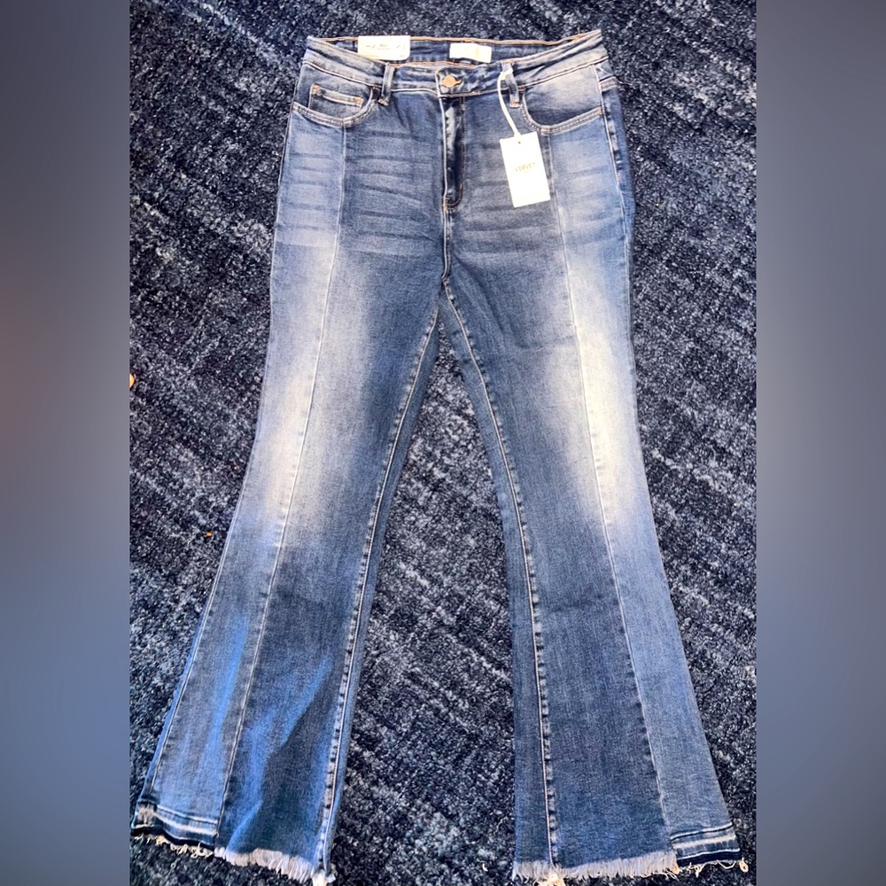Women's Vervet Blue Flared Jeans S32
